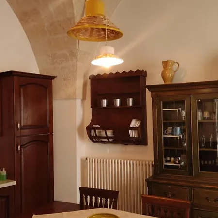 Le Ceramiche Apartment *